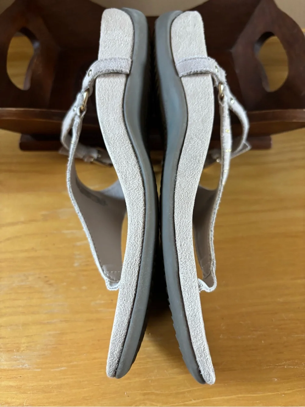 Vionic Taupe Suede Thong Sandals with Gold Studs